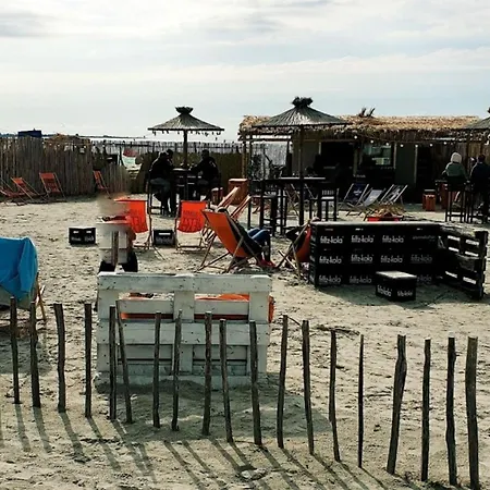 Holiday home Bulgenshuus Bensersiel Esens